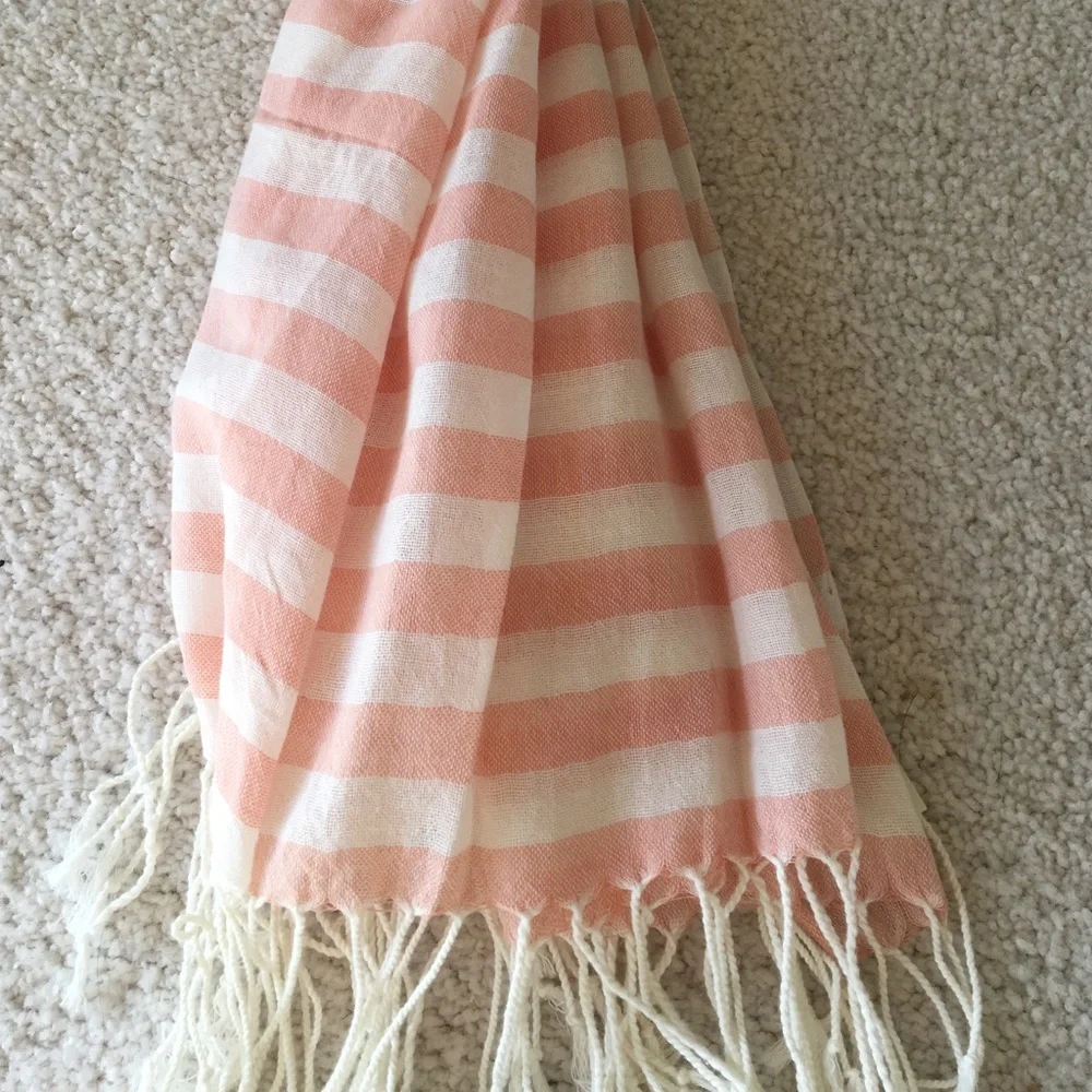 🆕NEW pink & white striped scarf, OS